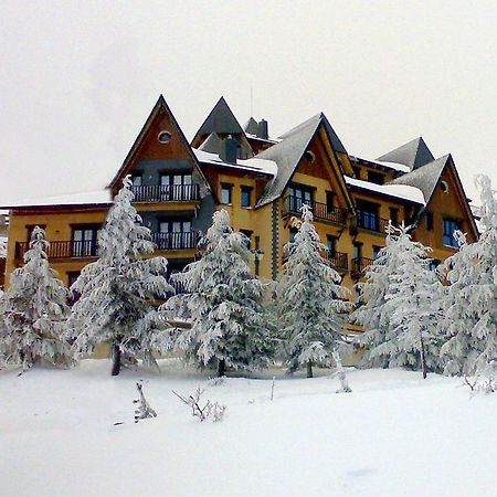 Apartamentos Boabdil Sierra Nevada Eksteriør bilde