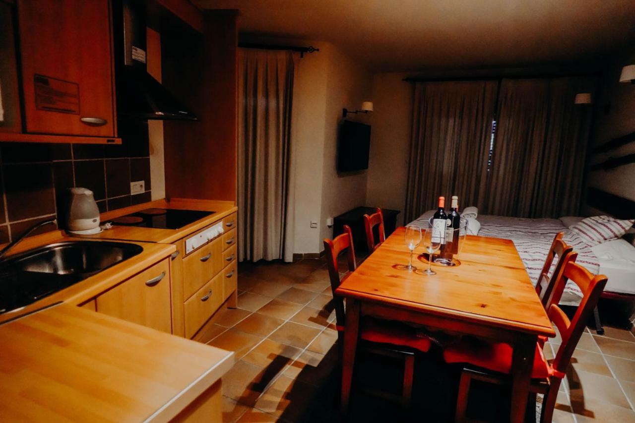 Apartamentos Boabdil Sierra Nevada Eksteriør bilde