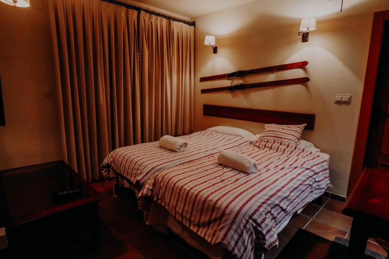 Apartamentos Boabdil Sierra Nevada Eksteriør bilde