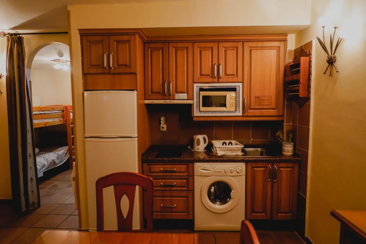 Apartamentos Boabdil Sierra Nevada Eksteriør bilde