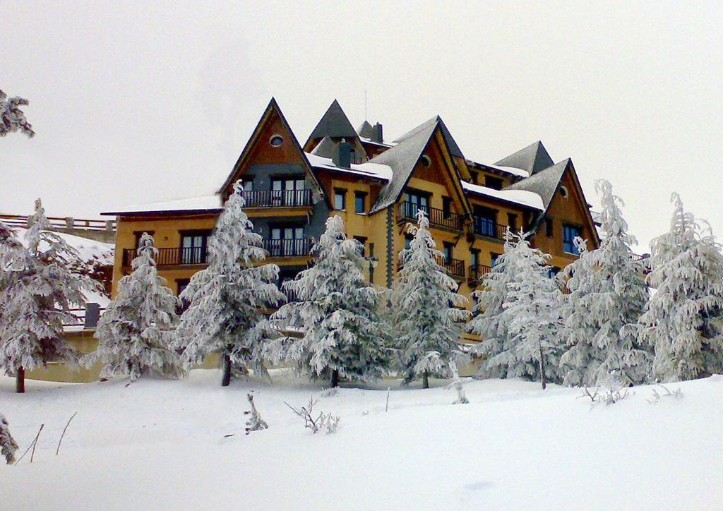 Apartamentos Boabdil Sierra Nevada Eksteriør bilde