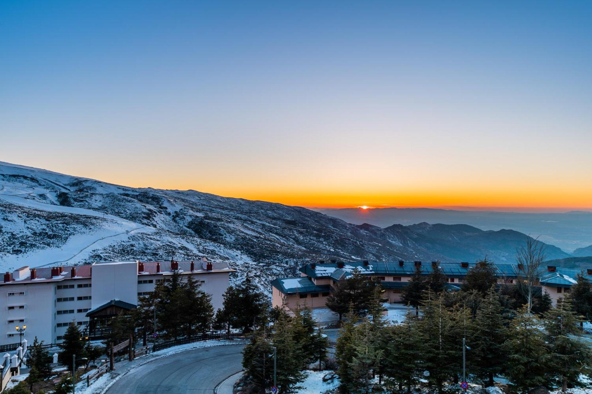 Apartamentos Boabdil Sierra Nevada Eksteriør bilde